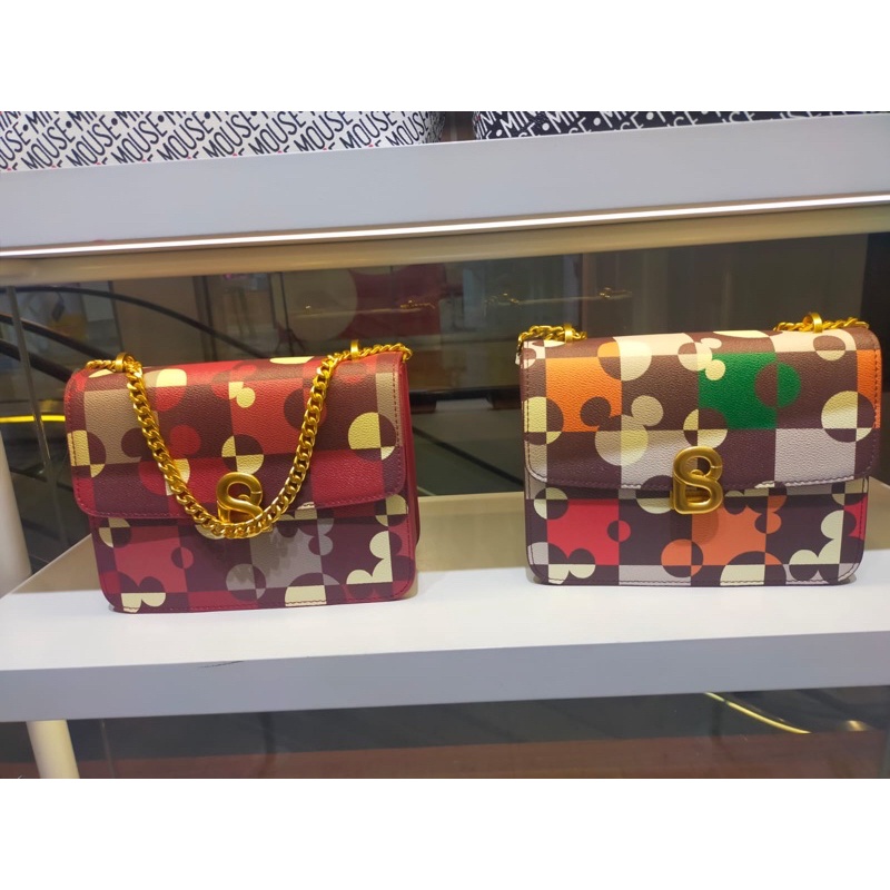 button scarves dona brown , pelunasan