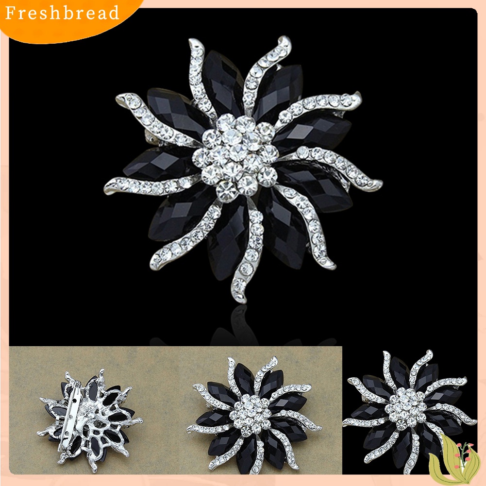 [ TERLARIS]Women's Xmas Gift Blossom Flower Brooch Black Crystal Rhinstones Collar Pin