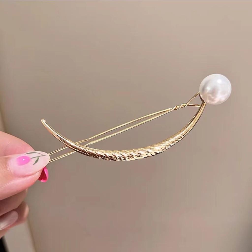 Jepit Rambut Bentuk Kupu-Kupu Hati Aksen Mutiara Gaya Retro Untuk Wanita