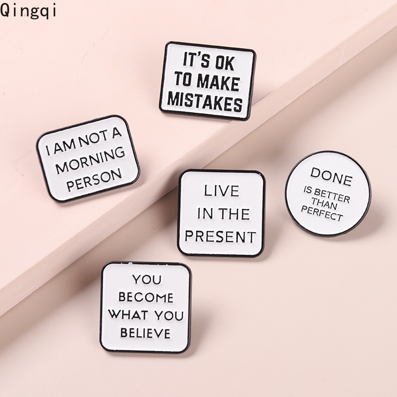 Pin Bros Lencana Enamel Bentuk Kutipan Motivasi Tulisan Live Life Happy