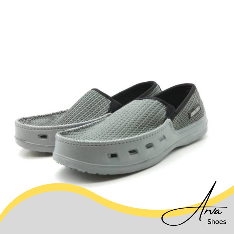 Sepatu Slip On Pria Courtney Miracle