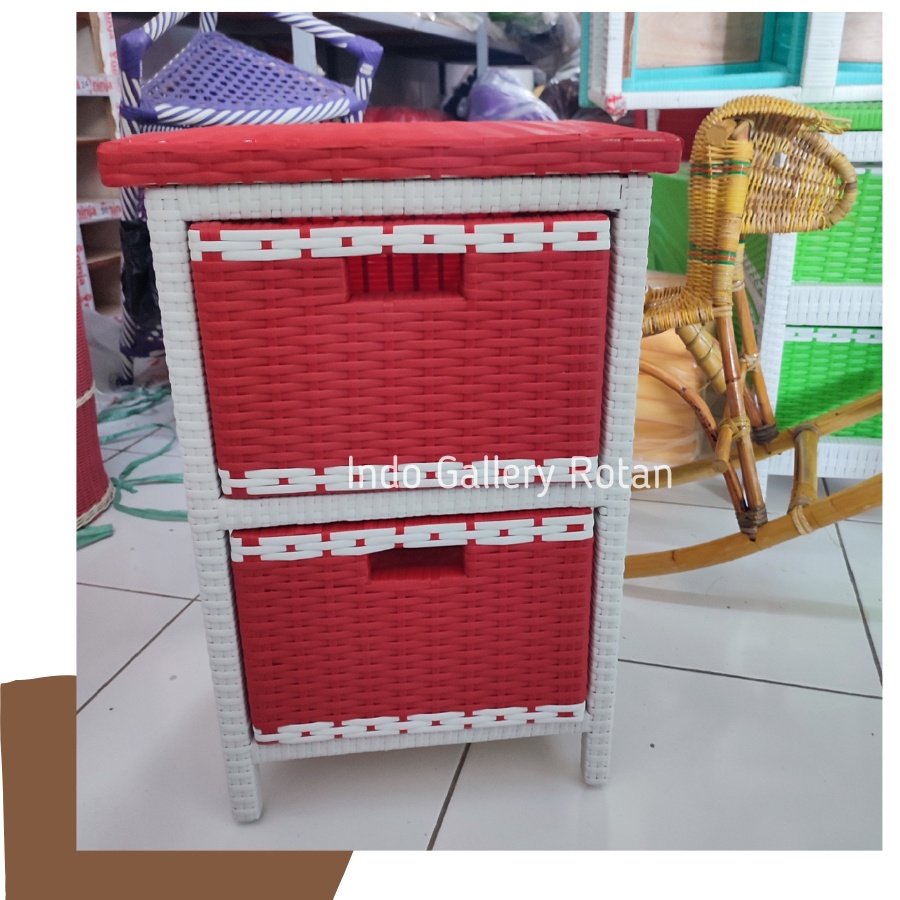 Rak Laci Susun 2 Atas Lemari Rotan Sintetis Ukuran Minimalis