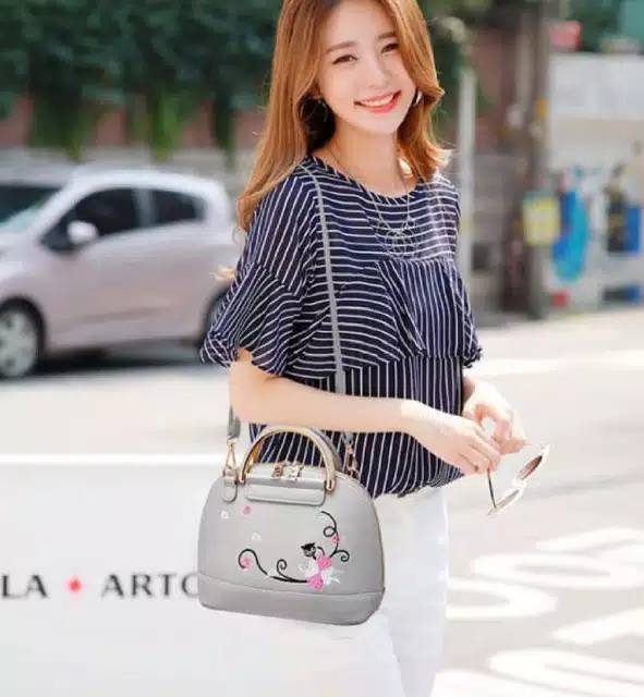 RAJA Slingbags Fashion Motif Bunga Lucu / Slingbags Fashion Murah