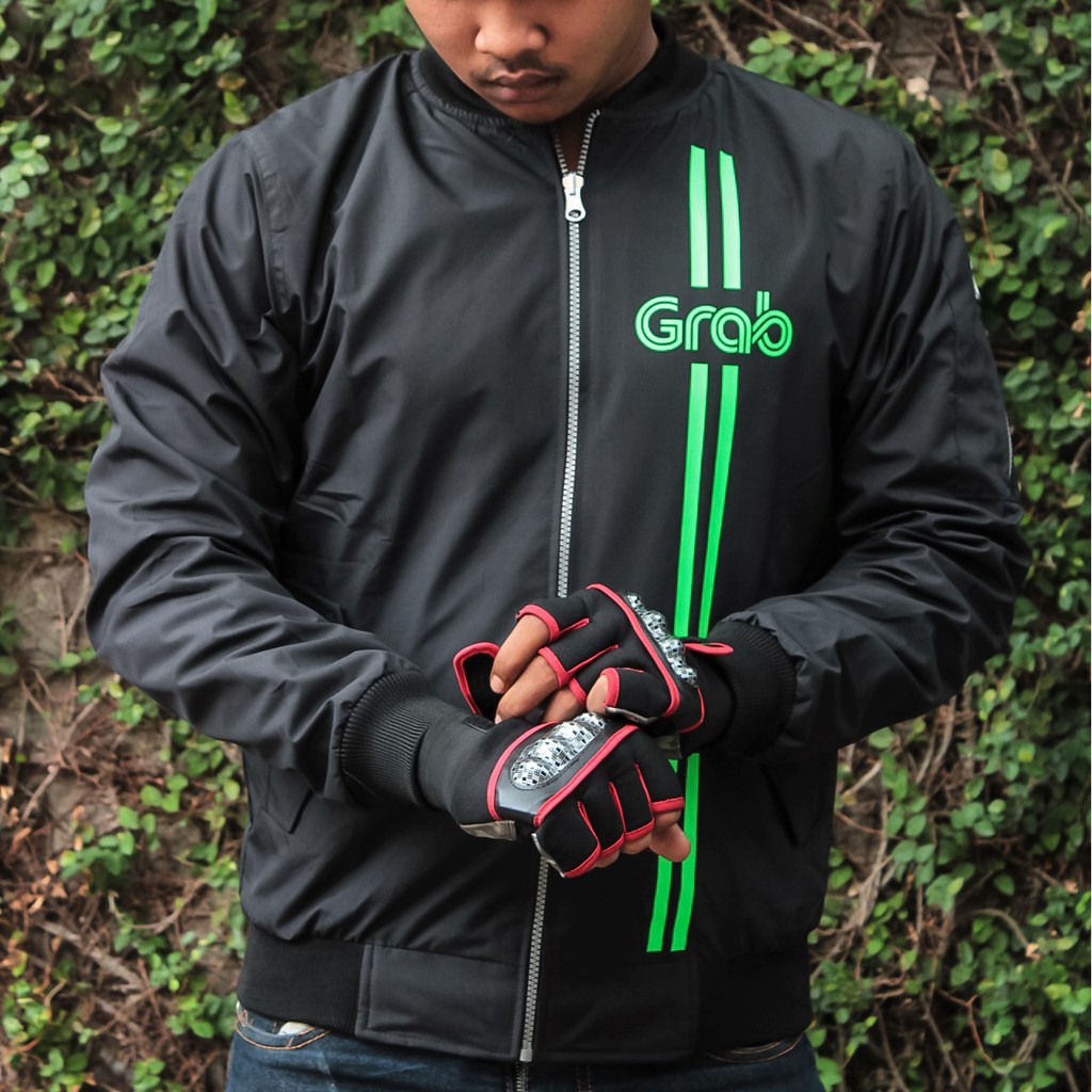 JAKET BOMBER GRAB GARIS B04