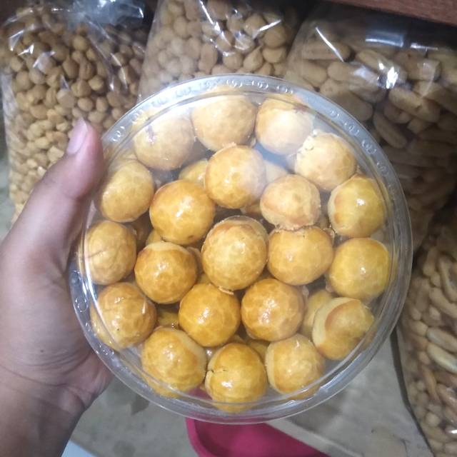 

NASTAR LEBARAN