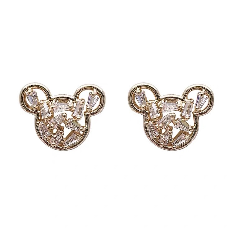 Anting Zirkon Beruang Kartun Lucu lady's Korea ear accessories