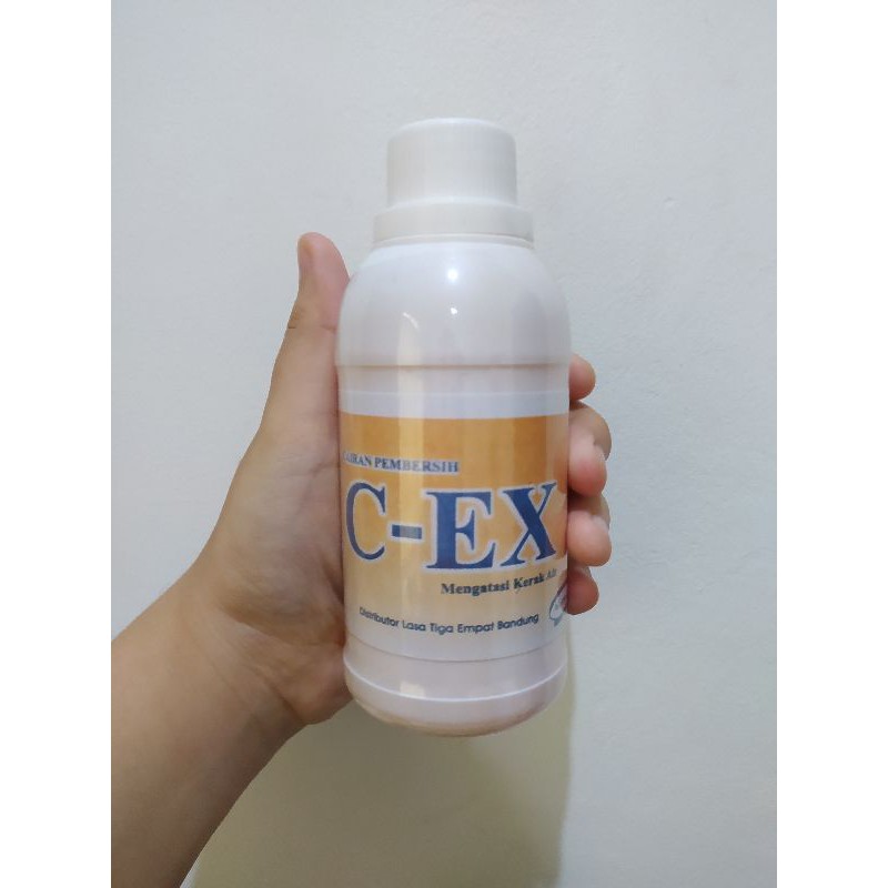 C-EX Cairan Pembersih Lantai Kaca Keramik