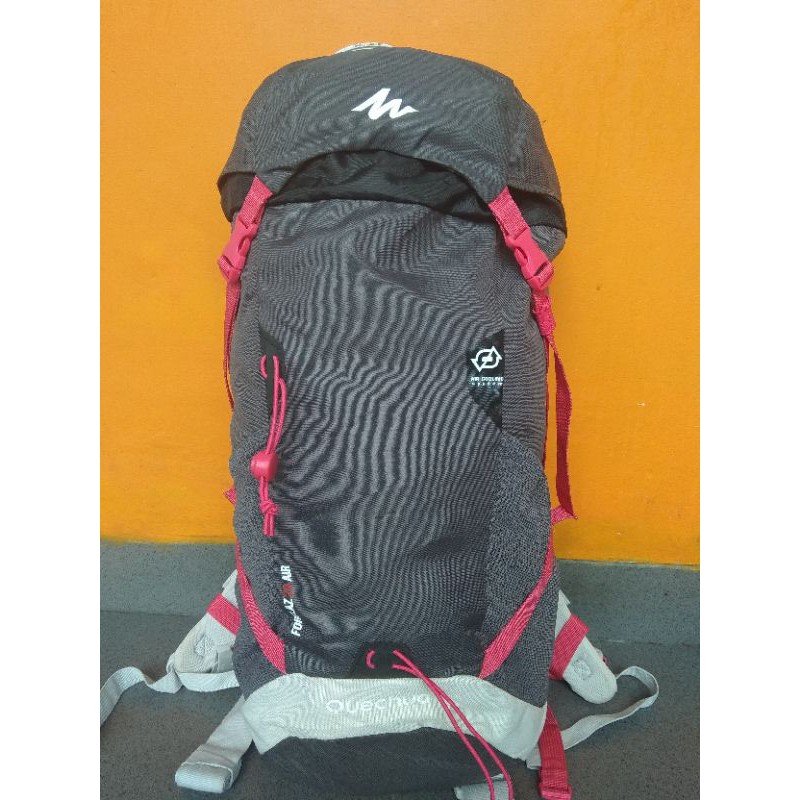 Rangsel Quechua Forclaz 20 Air Original Second