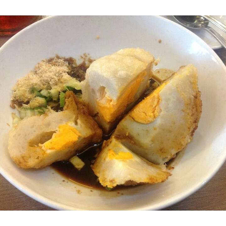 

Pempek Telor Besar Ikan gabus asli palembang UMKM Gerobok Sudu