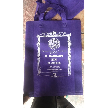 

Tas Spunbond/Tas Kain/Tas Godiebag Sablon Ukuran 25x35x8