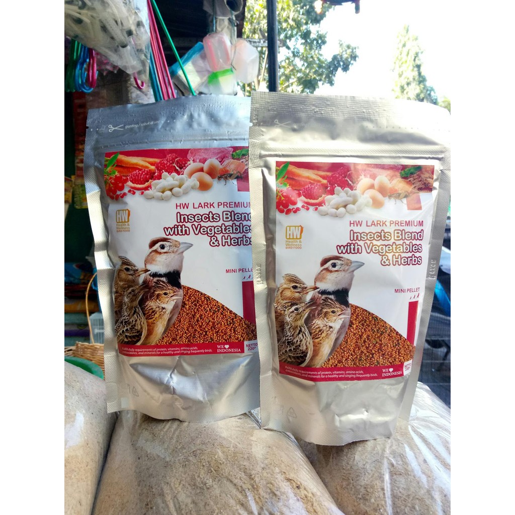 HW LARK PREMIUM VOER KHUSUS BURUNG BRANJANGAN