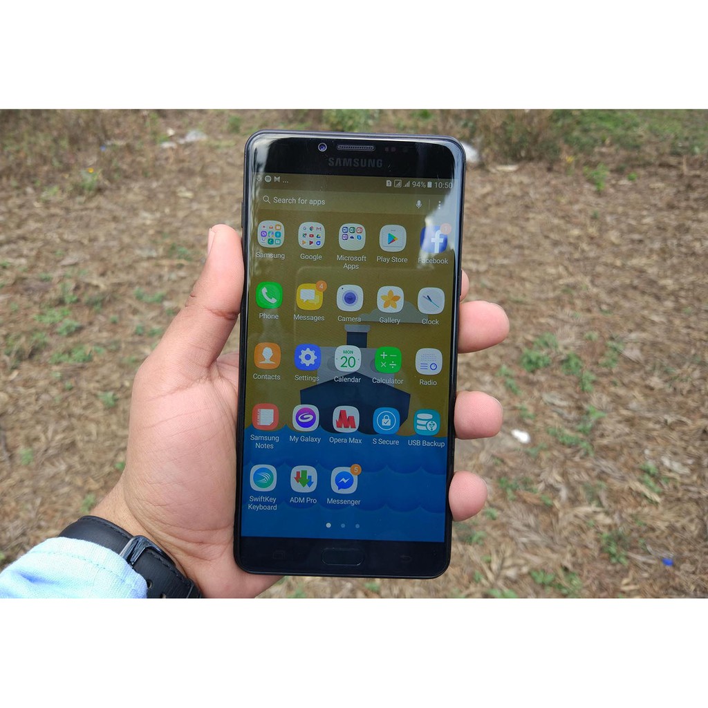 SAMSUNG C9 PRO