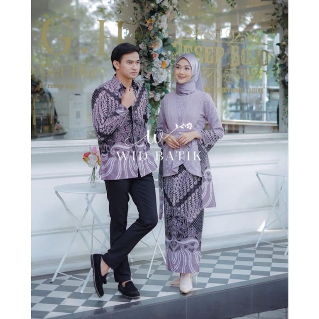 AVEENA SARIMBITAN KEBAYA DAN KEMEJA BATIK PRIA 1 SET ATASAN BRUKAT KEBAYA + ROK BAJU WISUDA BAJU KONDANGAN SETELAN BRUKAT MODERN COUPLE AN KONDANGAN TERBARU BAJU COUPLE PASANGAN CEWE COWO