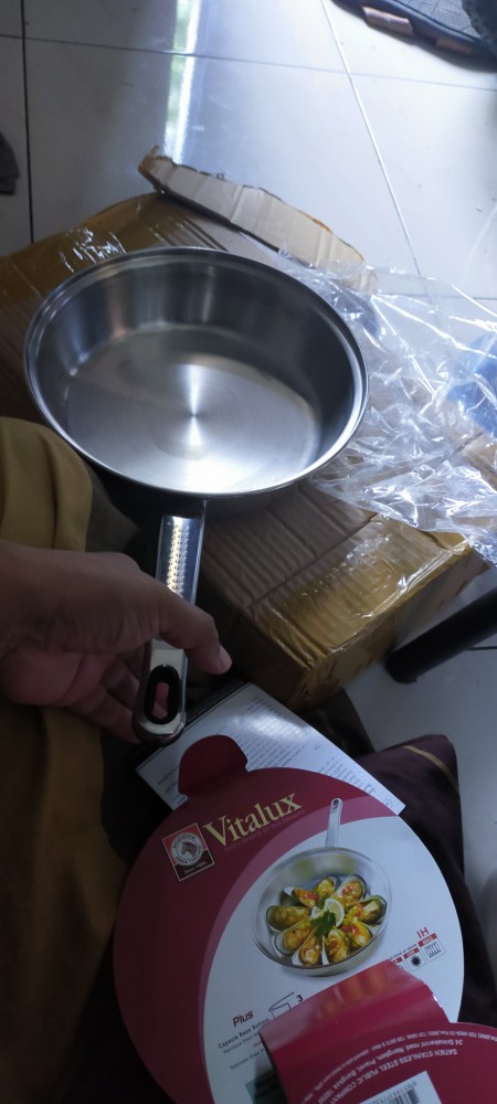 Penggorengan Stainless Zebra Fry Pan Vitalux 22cm 175323 (00230.00042)