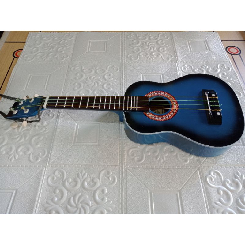 UKULELE Kentrung gitar kecil senar 4 pengamen