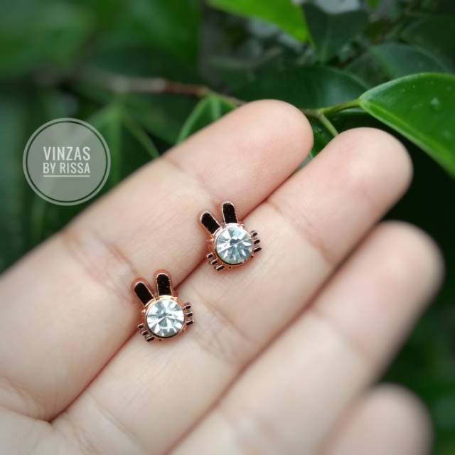 Anting Tusuk Rabbit