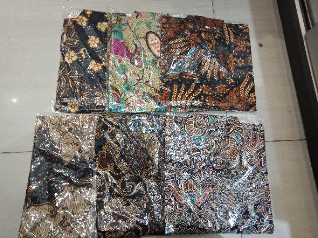 Kemeja Batik Pria Motif Seno Sakti