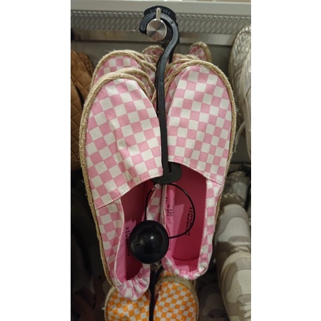 sepatu h&m