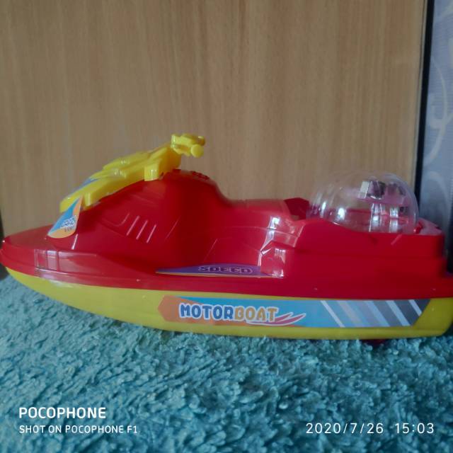 mainan speed boat
