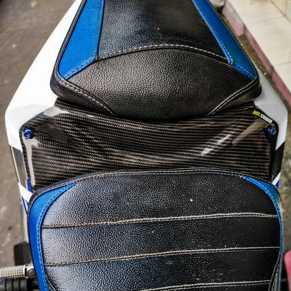 Bodi belakang r25 mt25   Body tengah r25 mt25 new and old berbahana carbon  sambungan tengah bodi te