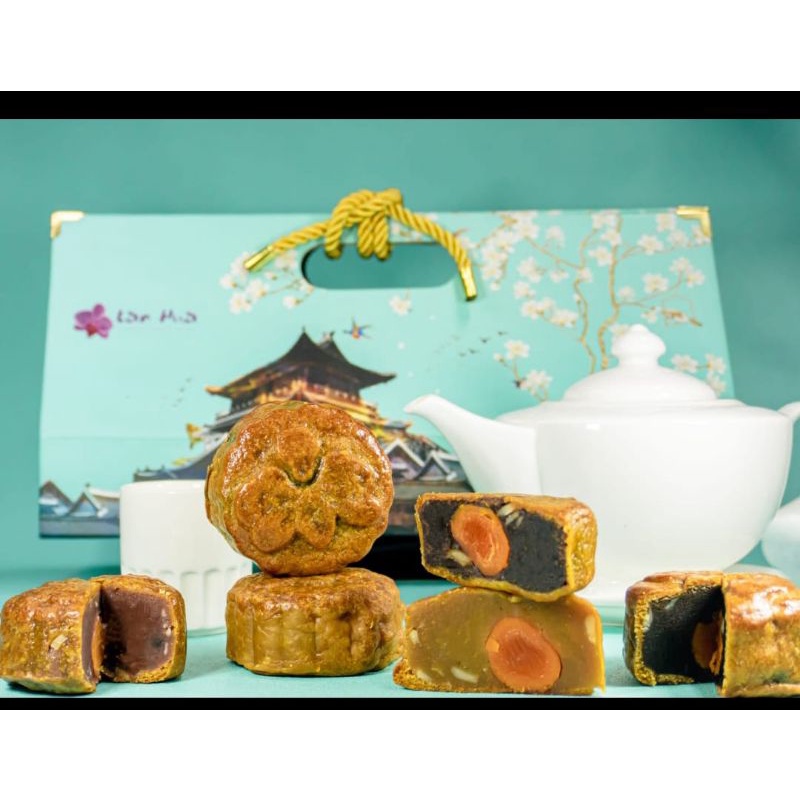 

OPEN PO mooncake kue bulan Mercure Grand mirama Hotel Surabaya mid autumn festival
