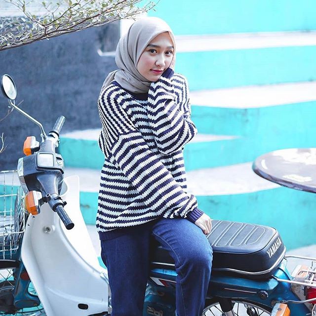 Ziggy sweater / ziggy stripe knitted / sweater musim dingin