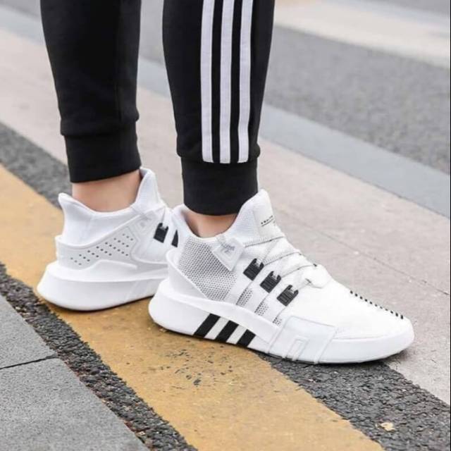 eqt adv bask