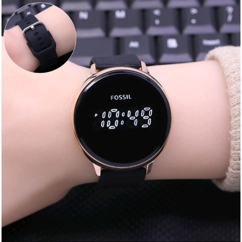 Jam Tangan Digital Terlaris Touch Watch Rubber Halus Jam Tangan Pria Wanita Layar Sentuh