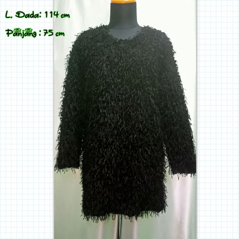 Sweater Bulu Hitam Korea