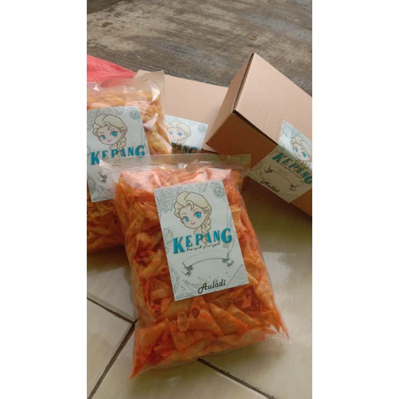 

KERIPIK PANGSIT 250 gr / PANGSIT/ KERIPIK / CEMILAN (KEPANG) RASA BALADO