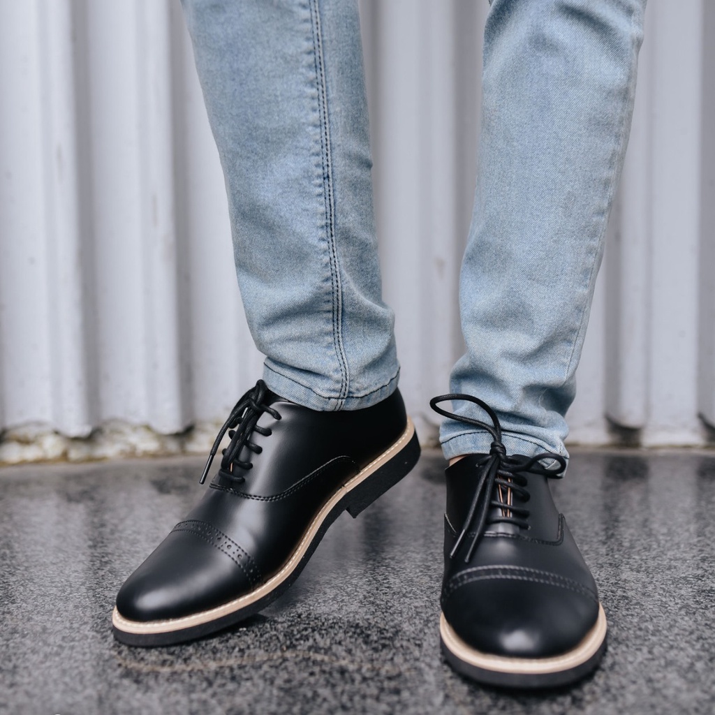 OXFORD BLACK ORIGINAL x FOOTSTEP Sepatu Formal Hitam Tali Pria Pantofel Kerja Kantor Dinas Resmi Guru Kantoran Pesta Undangan Wedding Kondangan Nikah Kuliah Modern Casual Derby Shoes Semi Kulit Premium Footwear Big Size Jumbo Ukuran Besar 44 Keren Terbaru