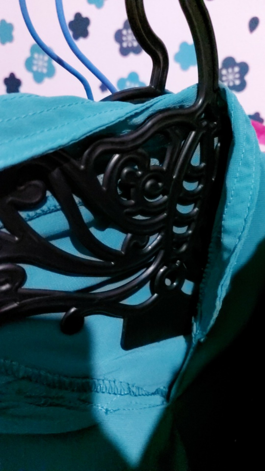 Hanger Gantungan Baju Model Kupu Kupu Hitam