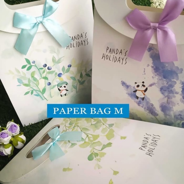 

Paper Bag Motif / Tas Kertas Kado / Tas Ulang Tahun - M Panda Holiday