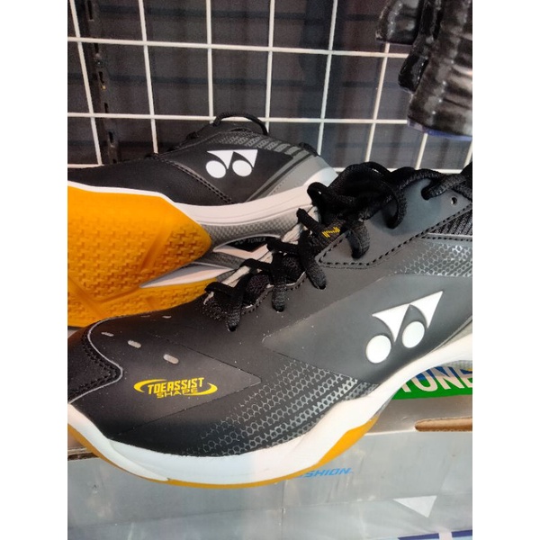 Sepatu Badminton SHB 65 Z3 (JP version)