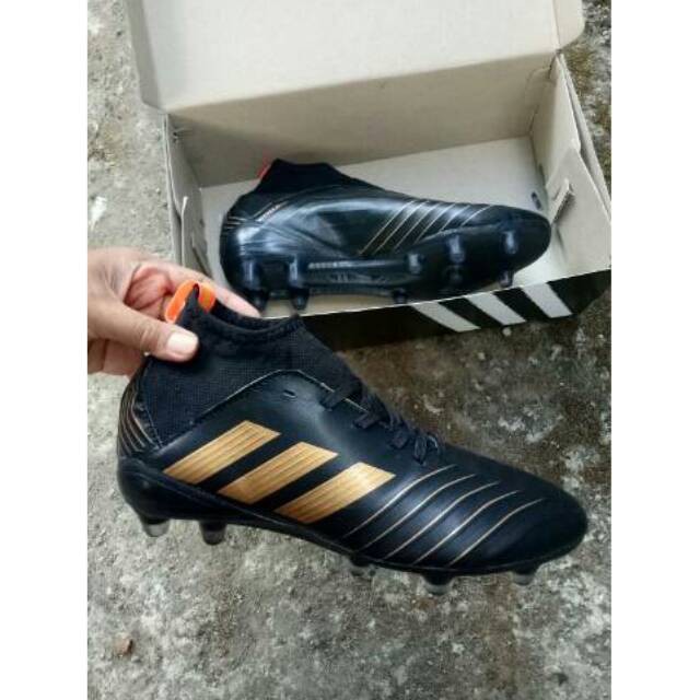 Sepatu bola  predator  komponen ori boot
