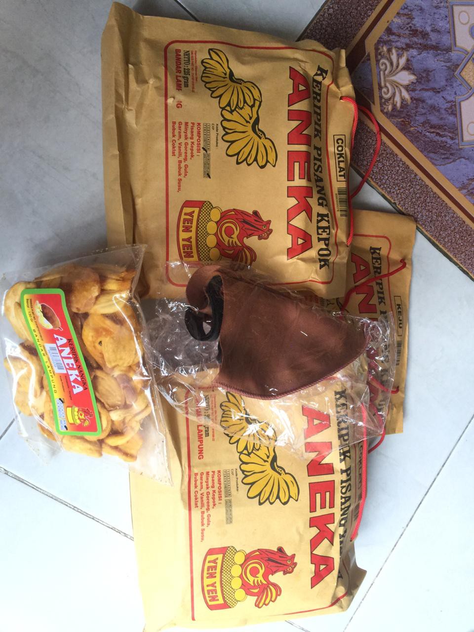 Masker Kain Murah Kemasan Plastik Satuan Bahan Scuba Model Korea Gramasi Cukup Tebal Bukan Tipis