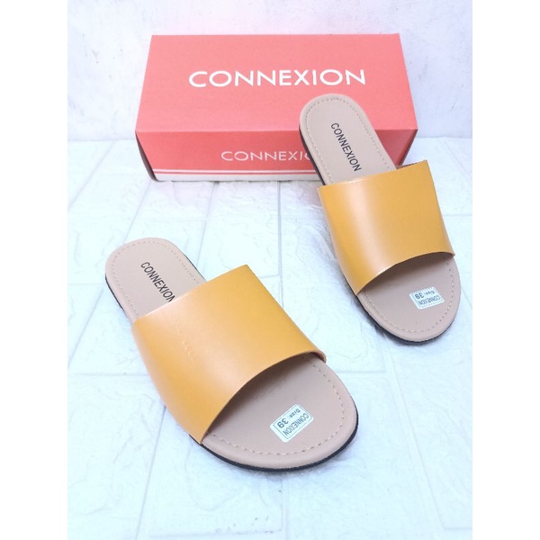 Sandal Wanita slip on Brand Matahari SALE Connexion Slop polos teplek Fashion Cewek Terbaru (CNX FLT 01)