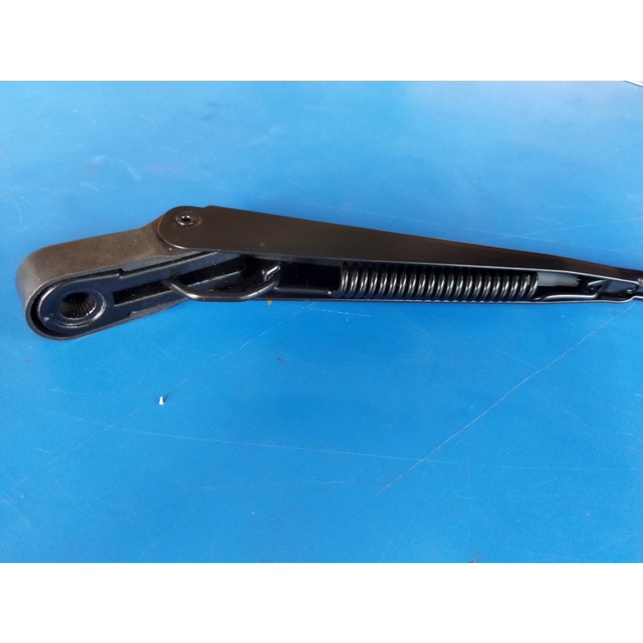 Wiper Arm Gagang Tiang Wiper Suzuki Futura Mitsubishi T120SS AM