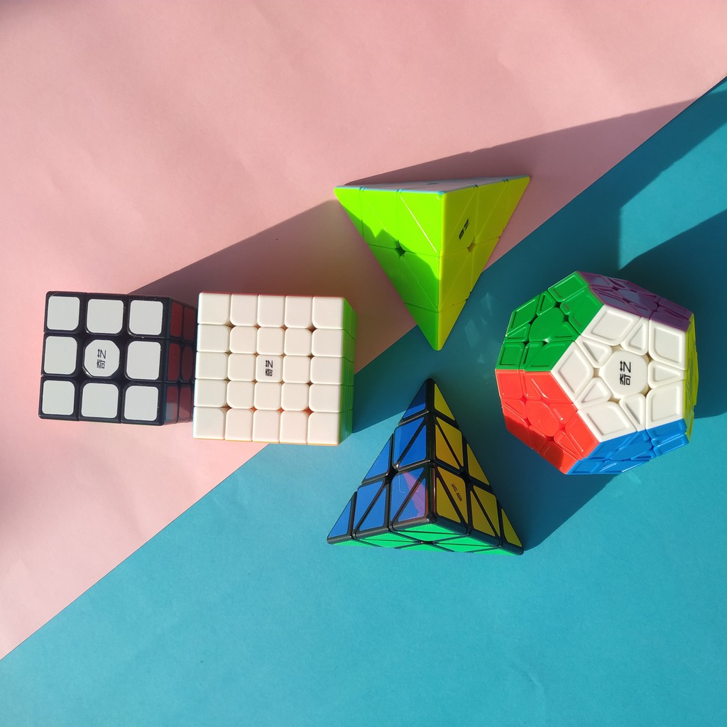 RUBIK MURAH RUBIK QIYI 3X3 5X5 PYRAMID MEGAMINX BLACKBASE STICKERLESS CARBON FIBER SPEED CUBE