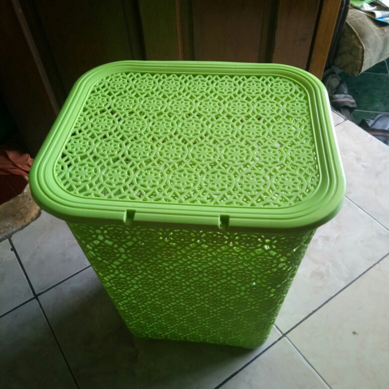 Keranjang Baju Hokaido