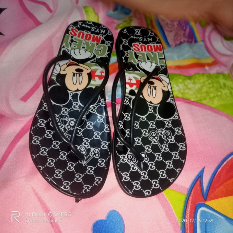 sandal jepit wanita  lucu