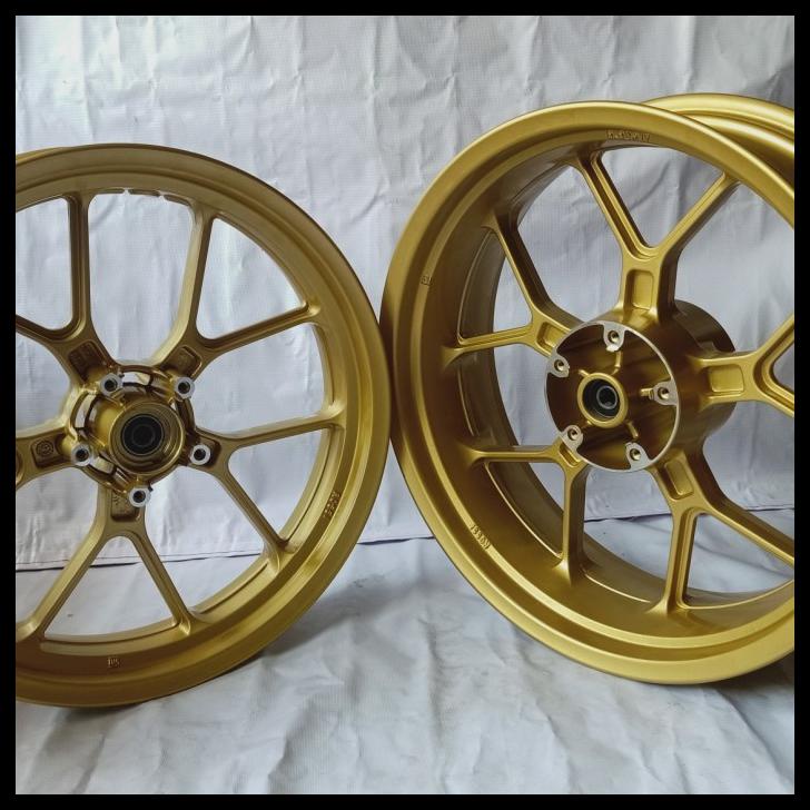 Velg Byson Lebar