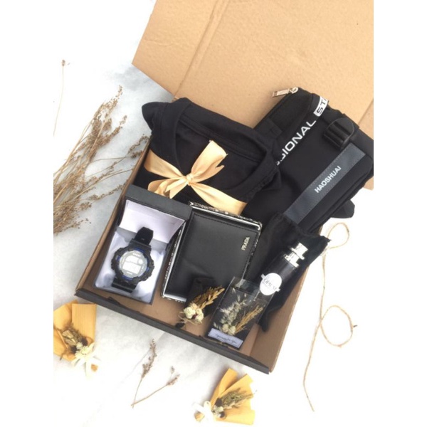 

HAMPERS COWOK/HADIAH ULANG TAHUN/HAMPERS MURAH/GIFT BOX/GIFT BOX COWOK