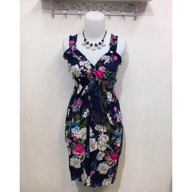 Dress pendek / baju pantai