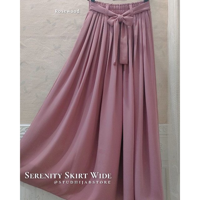 Serenity WIDE Skirt Polos by Studhijabstore