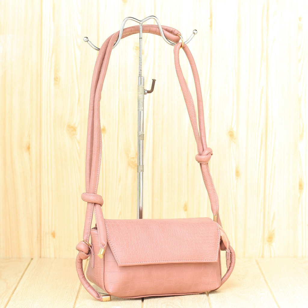 Tas Cewek Kekinian Megika Guava Tas Selempang Mini Murah Remaja Import COD Sling Bag Wanita Korea Rantai