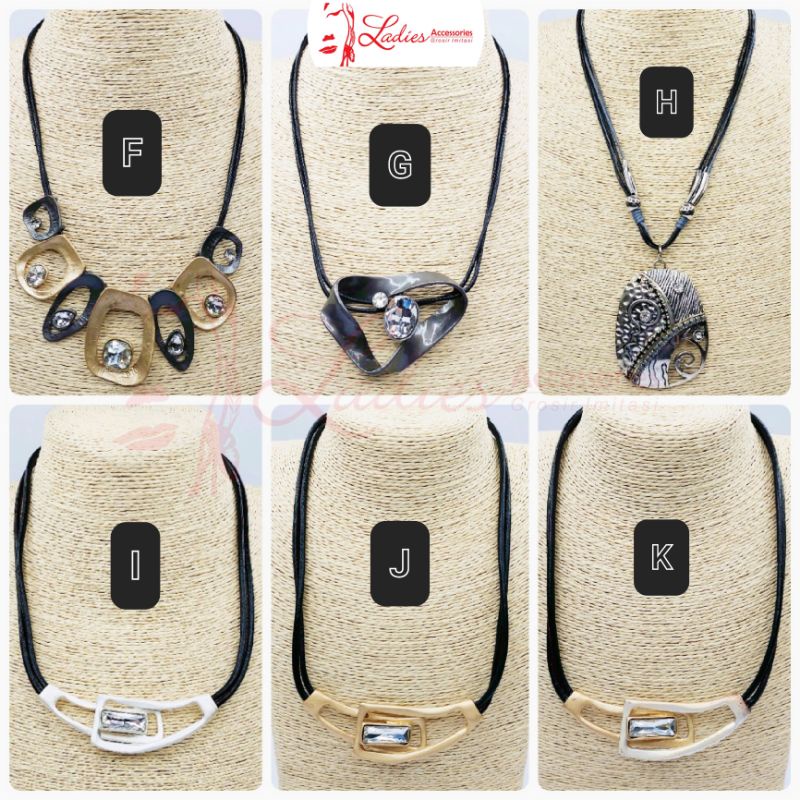 Kalung Motif Kristal/Etnik/Jilbab/Gamis/Import