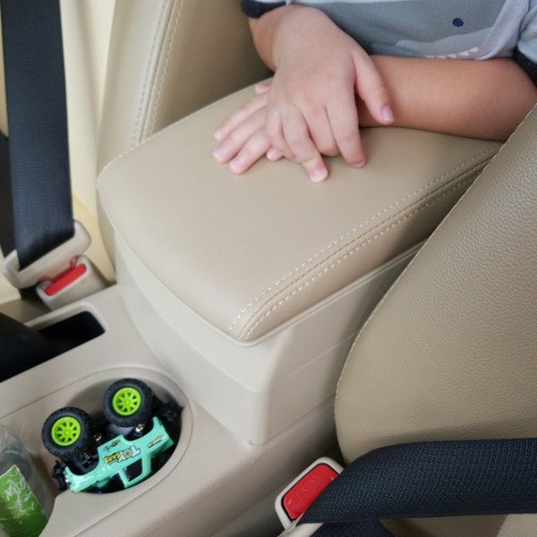 CONSOLE BOX / ARMREST TENGAH USB MOBIL ALL NEW LIVINA OTOPROJECT