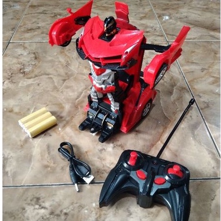 MAINAN MOBIL REMOT CONTROL JADI ROBOT