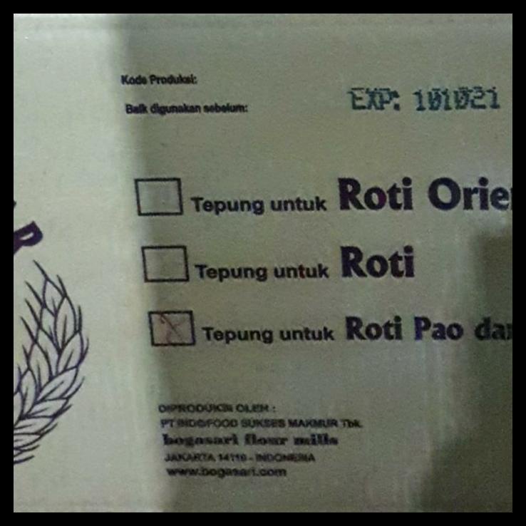 

Tepung Terigu Cakra Kembar Emas Pao & Mantao 5Kg Delivery Grab/Gojek